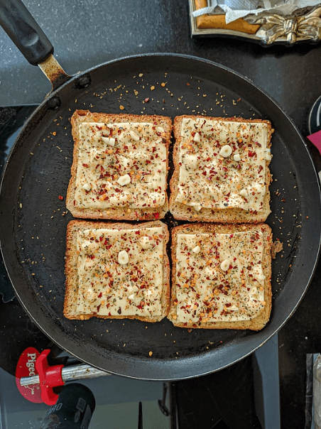 Chili Cheese Toast