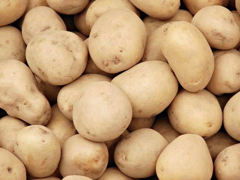 Several potatoes