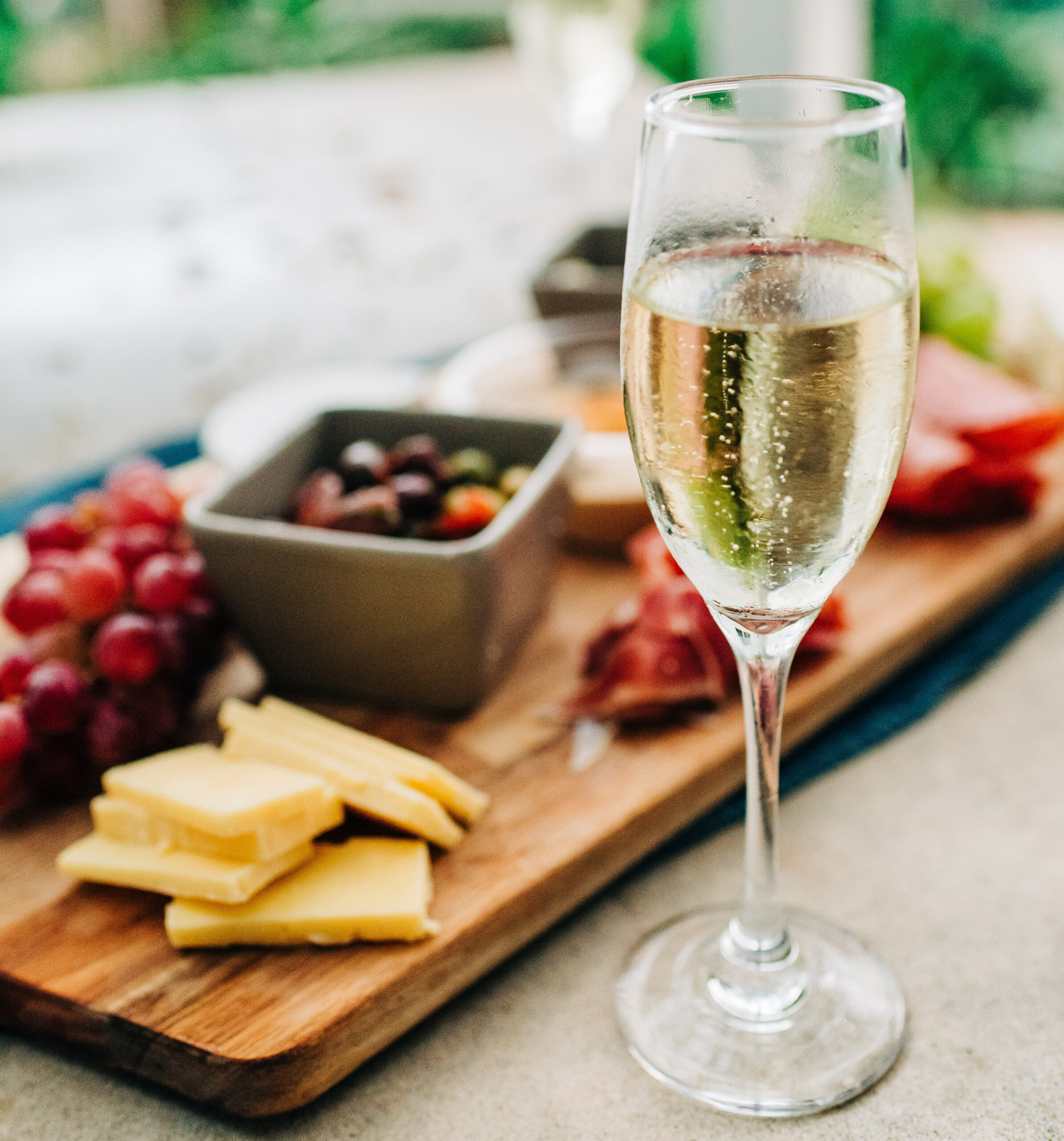 glass, goblet, drink, beverage, alcohol, beer, cocktail, wine glass pictures, plant, backgrounds