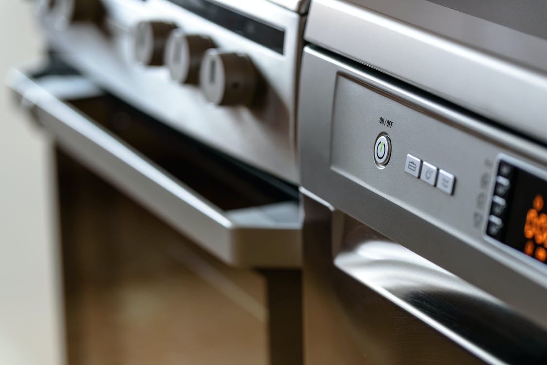 Top Modern Kitchen Appliances and the precautions