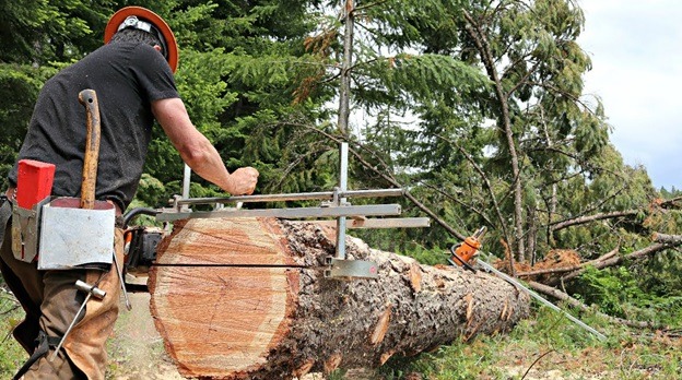 Things to think about when you use a Granberg Alaskan Chain Sawmill