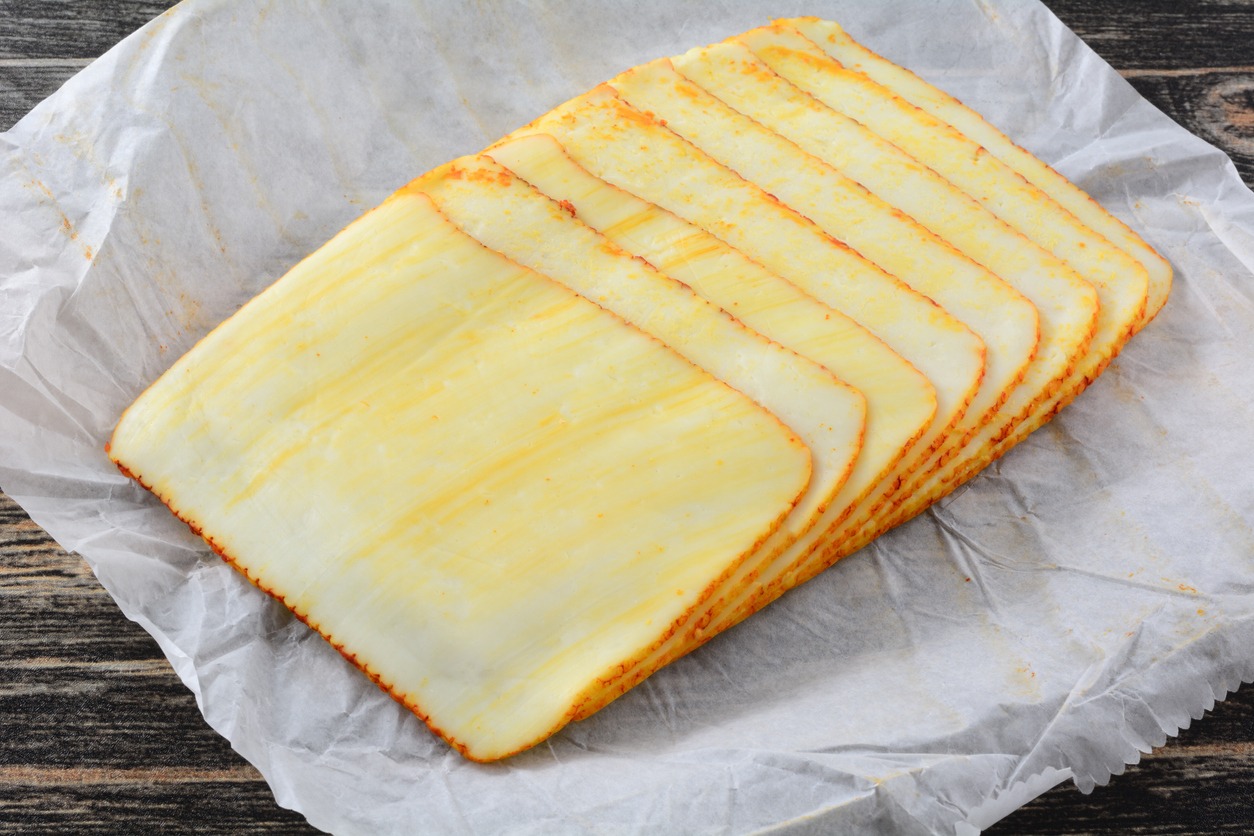 Muenster cheese slices